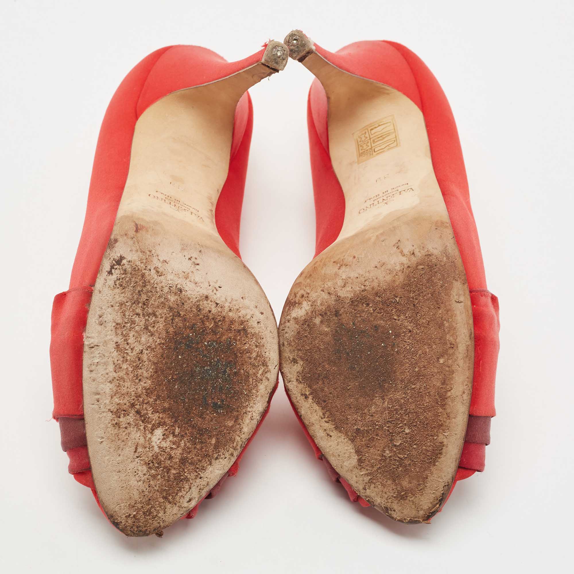 Valentino Red Pleated Satin Peep Toe Pumps Size 39