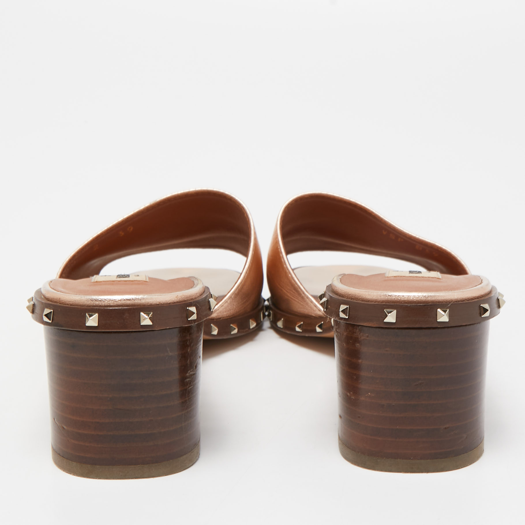 Valentino Rose Gold Leather Soul Rockstud Slide Sandals Size 39