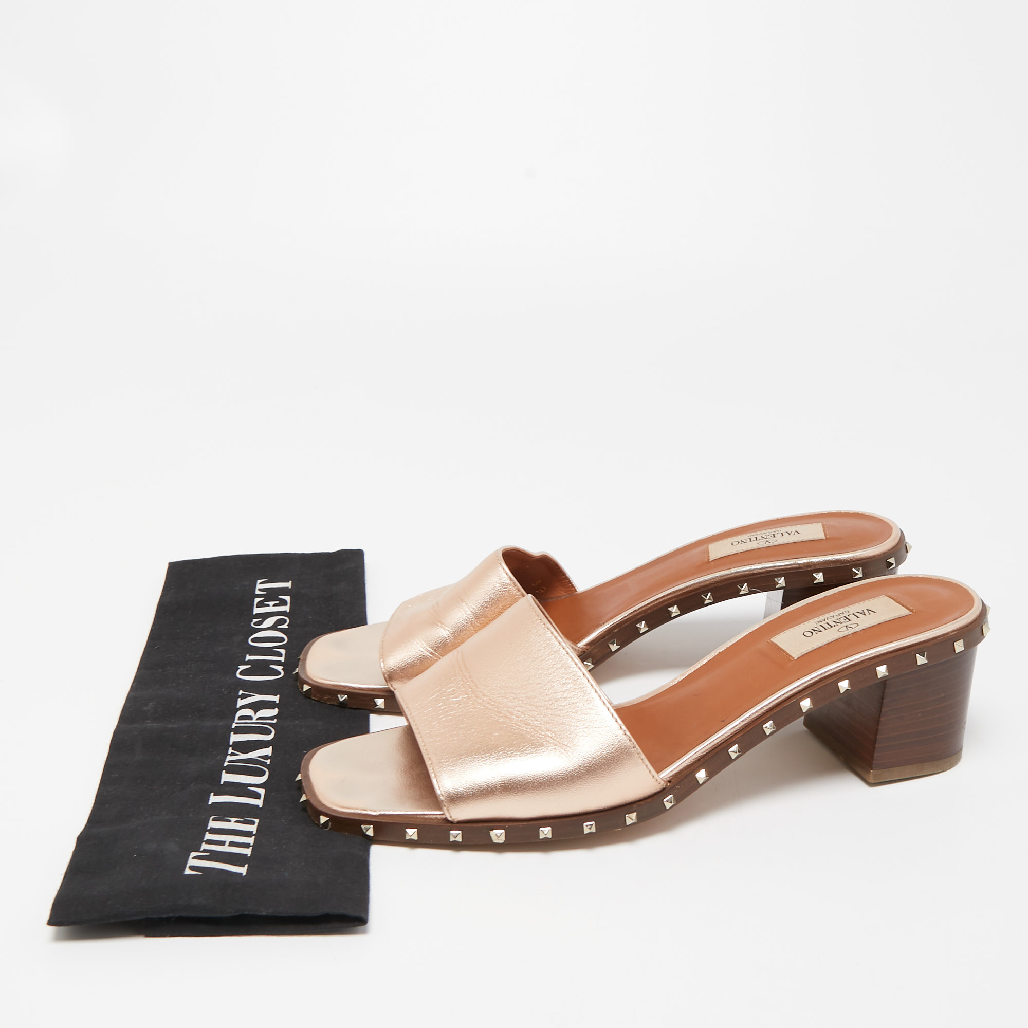 Valentino Rose Gold Leather Soul Rockstud Slide Sandals Size 39