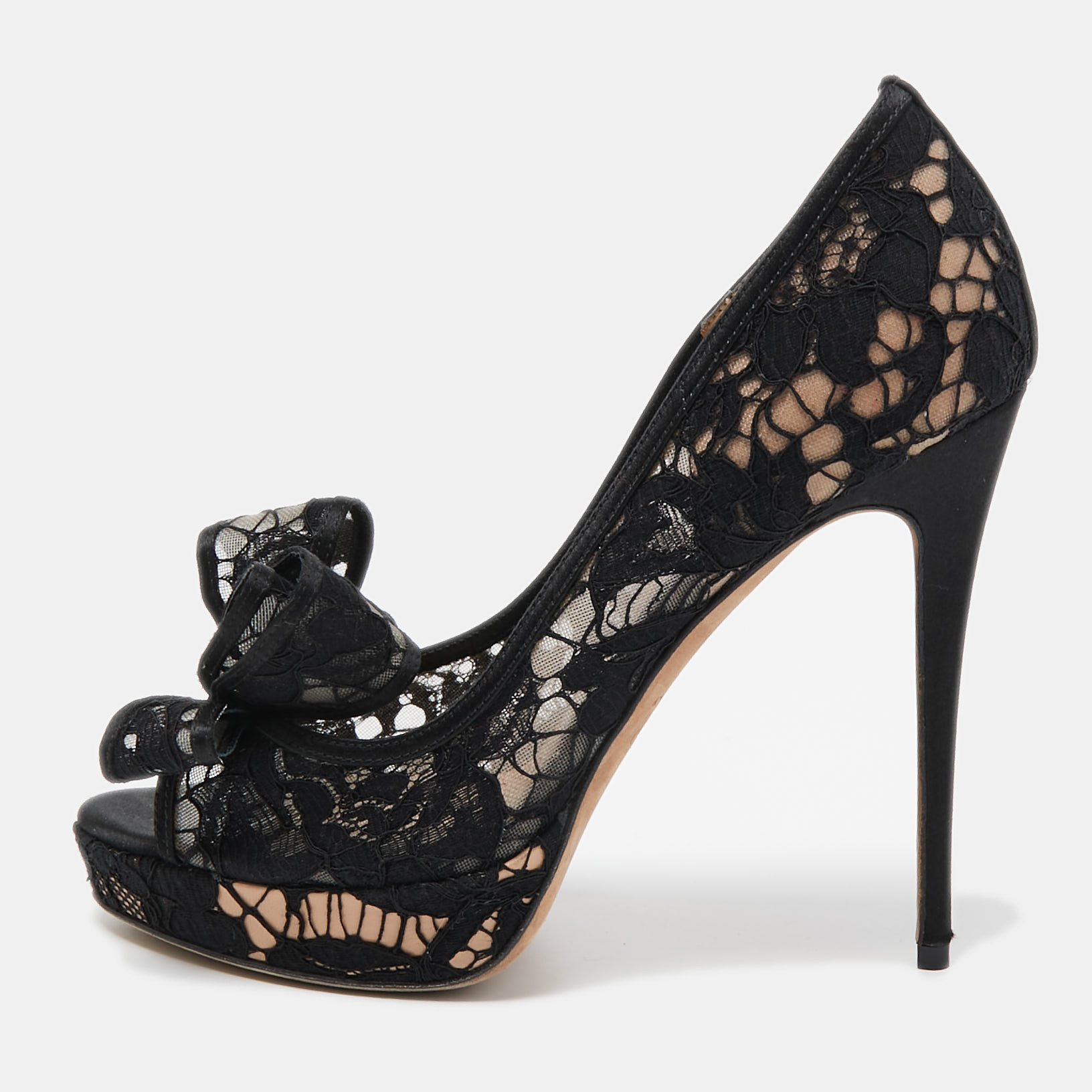 Valentino Black Lace And Mesh Bow Peep Toe Pumps Size 37