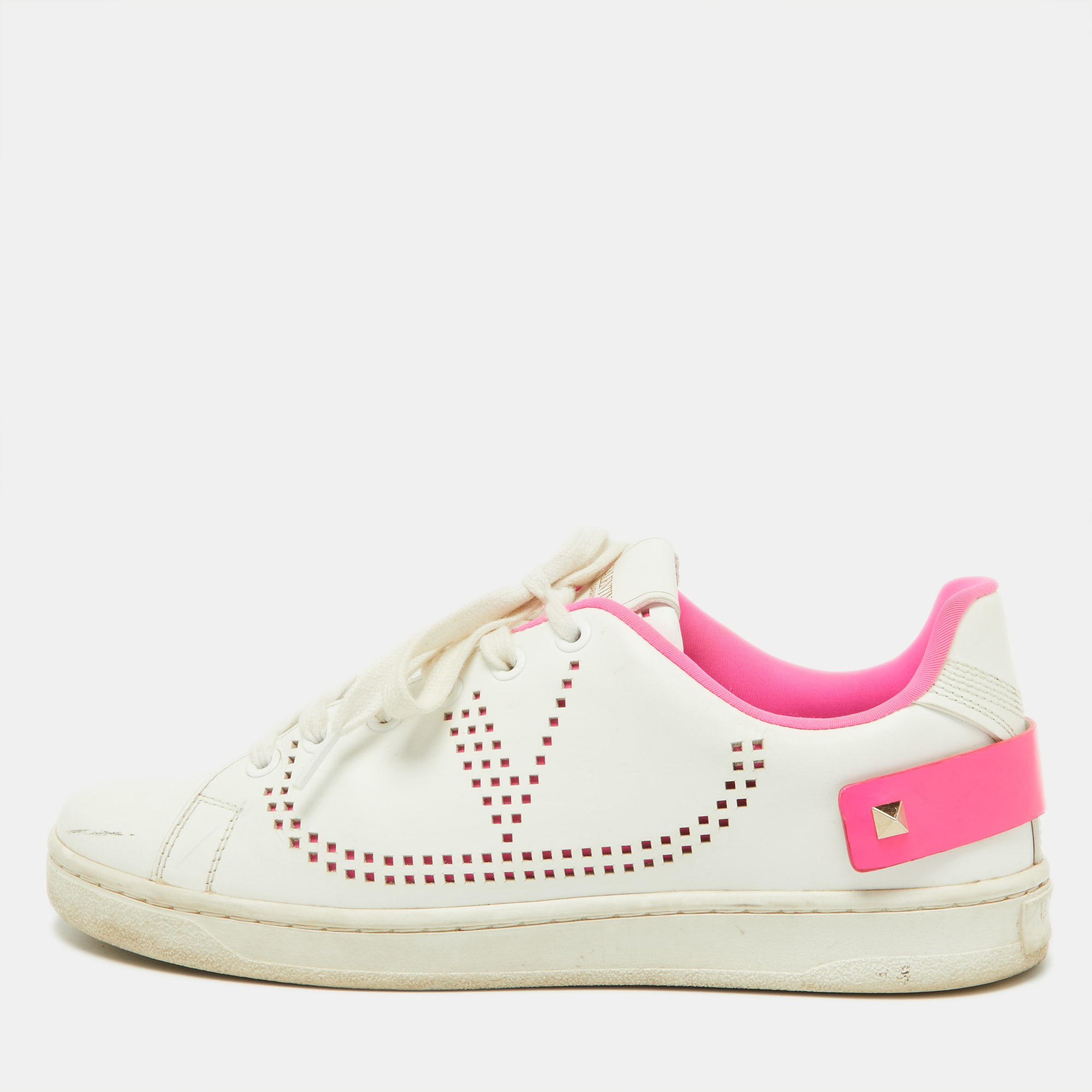 Valentino white leather vlogo rockstud low top sneakers size 36