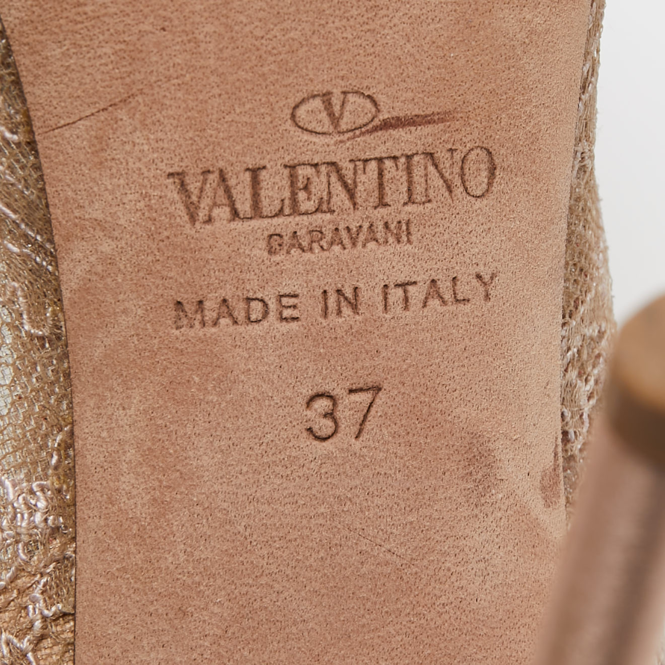 Valentino Pink/Beige Satin And Lace Platform Pumps Size 37