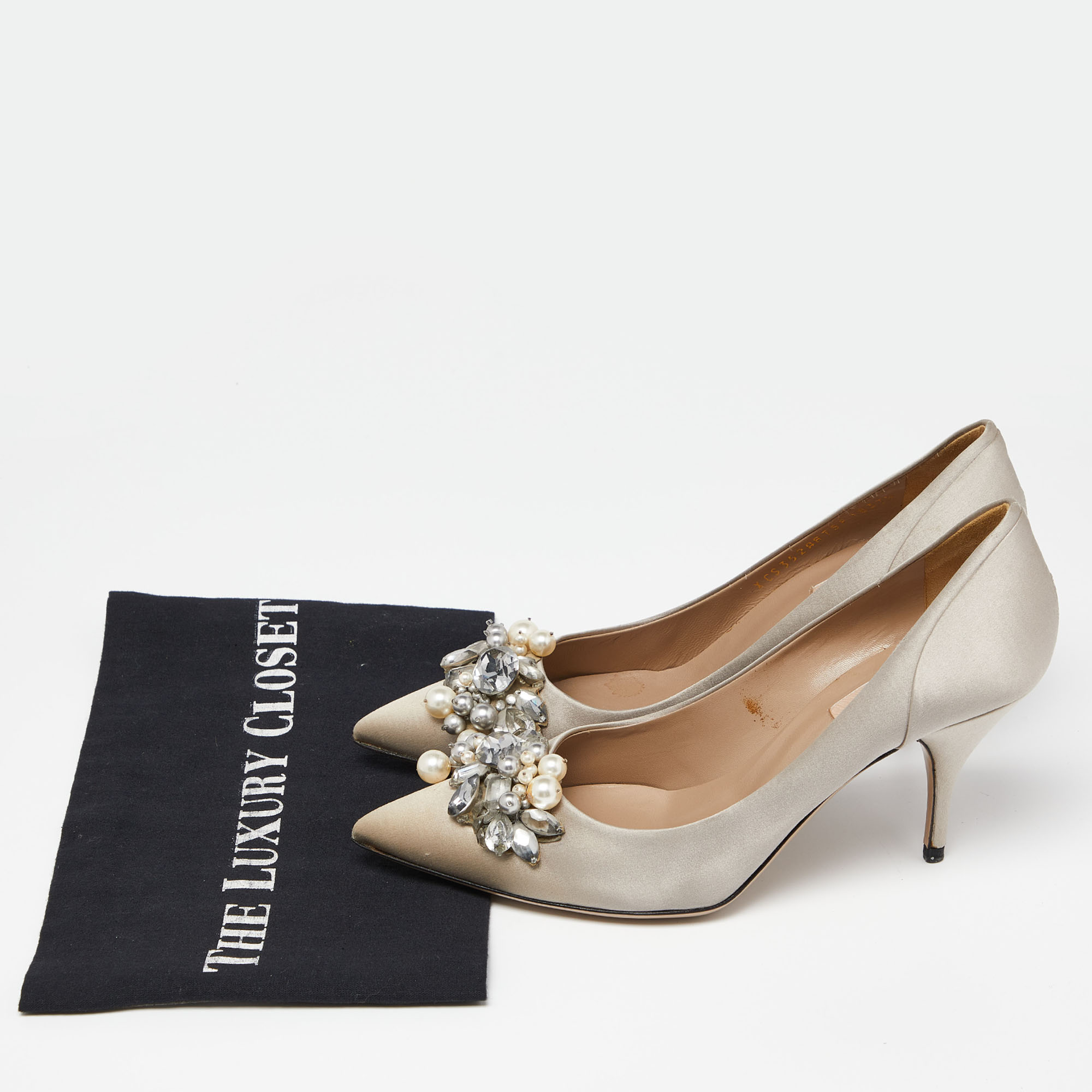 Valentino Grey Satin Crystal And Faux Pearl Embellished Pumps Size 37.5