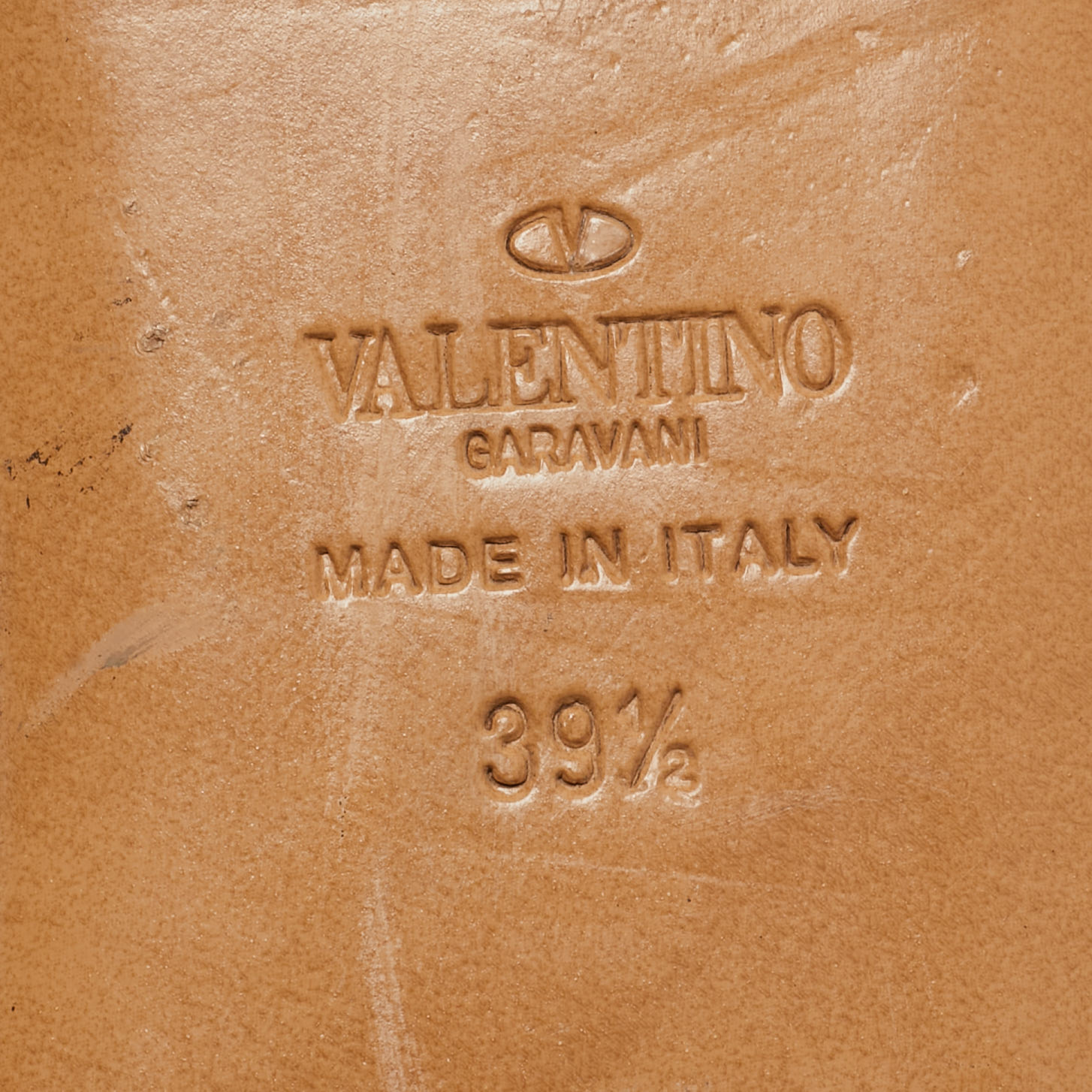 Valentino Silver Leather Love Latch Cross Strap Flat Gladiator Sandals Size 39.5
