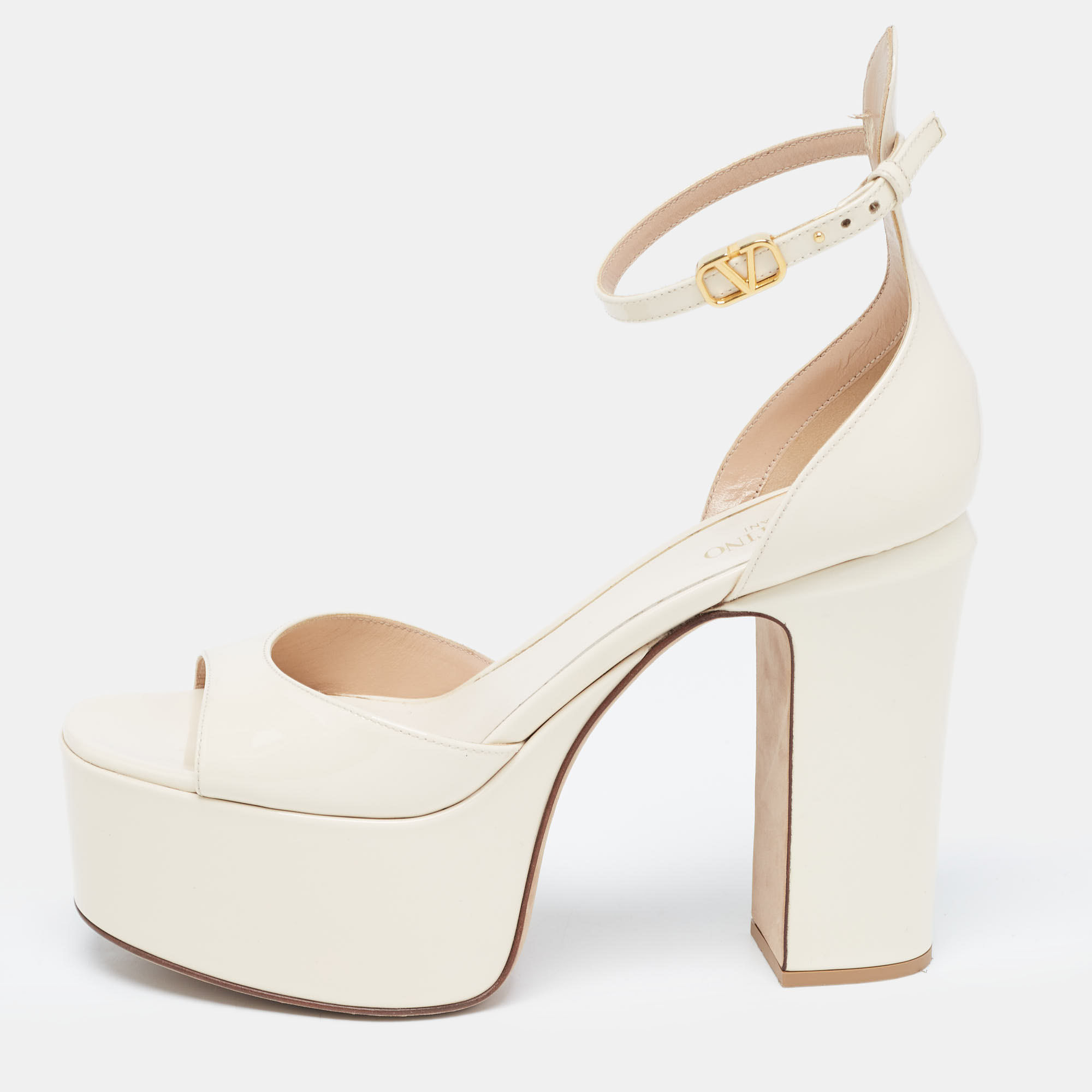 Valentino Cream Patent Platform Platform Tan-Go Ankle Strap Sandals Size 37.5