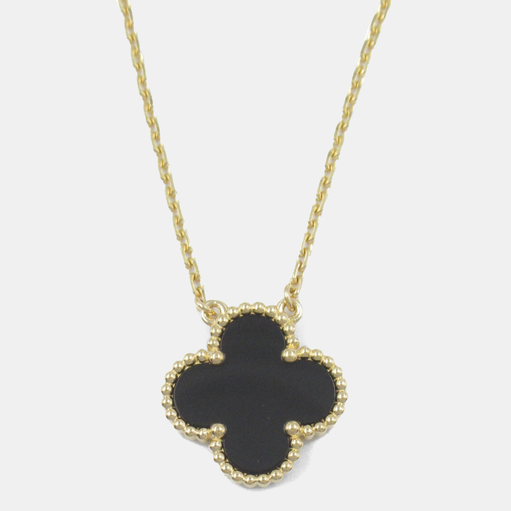Van Cleef & Arpels 18K Yellow Gold Black Onyx Single Motif Vintage Alhambra Necklace
Van Cleef & Arpels 18K Yellow Gold Black Onyx Single Motif Vintage Alhambra Necklace