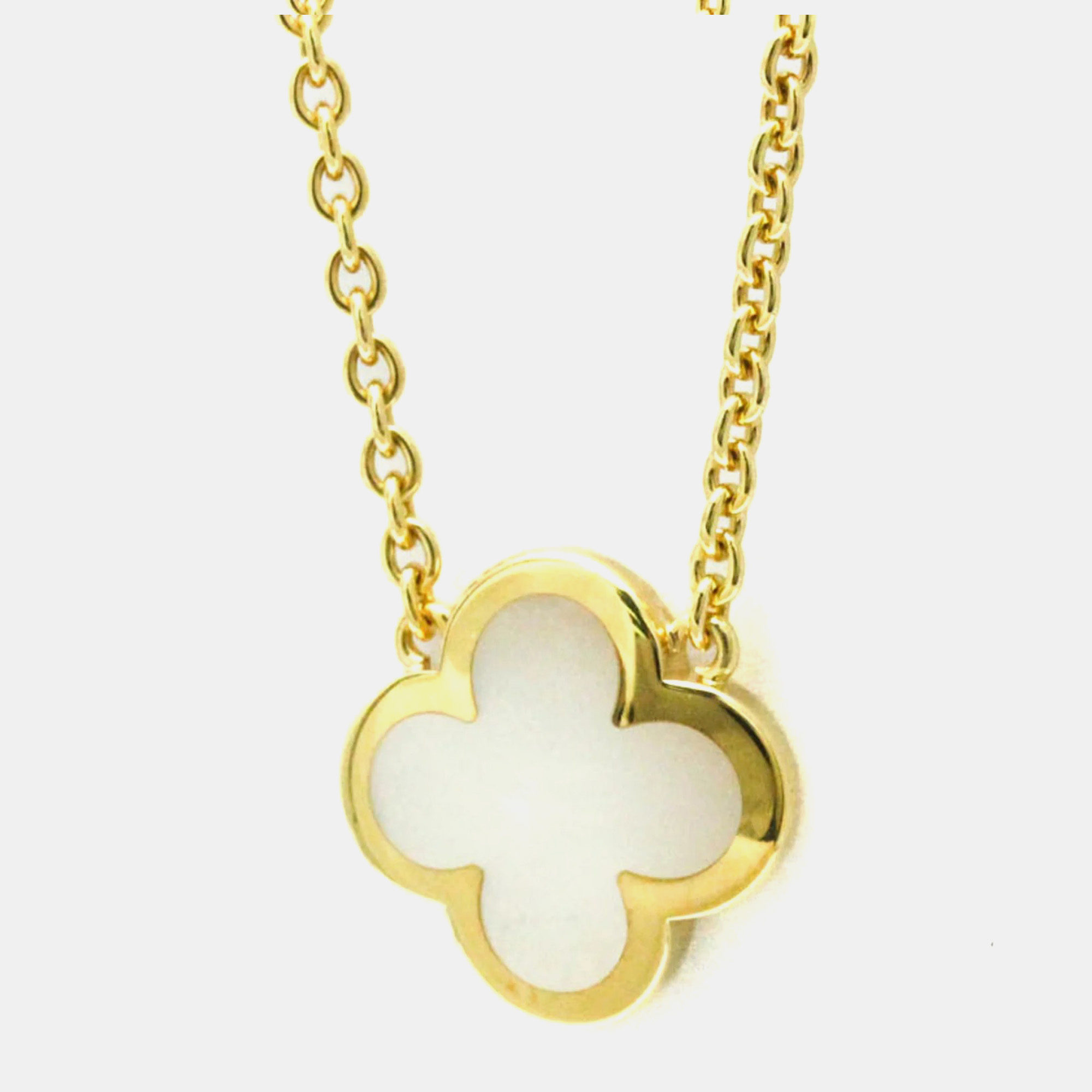 Van Cleef & Arpels 18K Yellow Gold Pure Alhambra Pendant Necklace
Van Cleef & Arpels 18K Yellow Gold Pure Alhambra Pendant Necklace