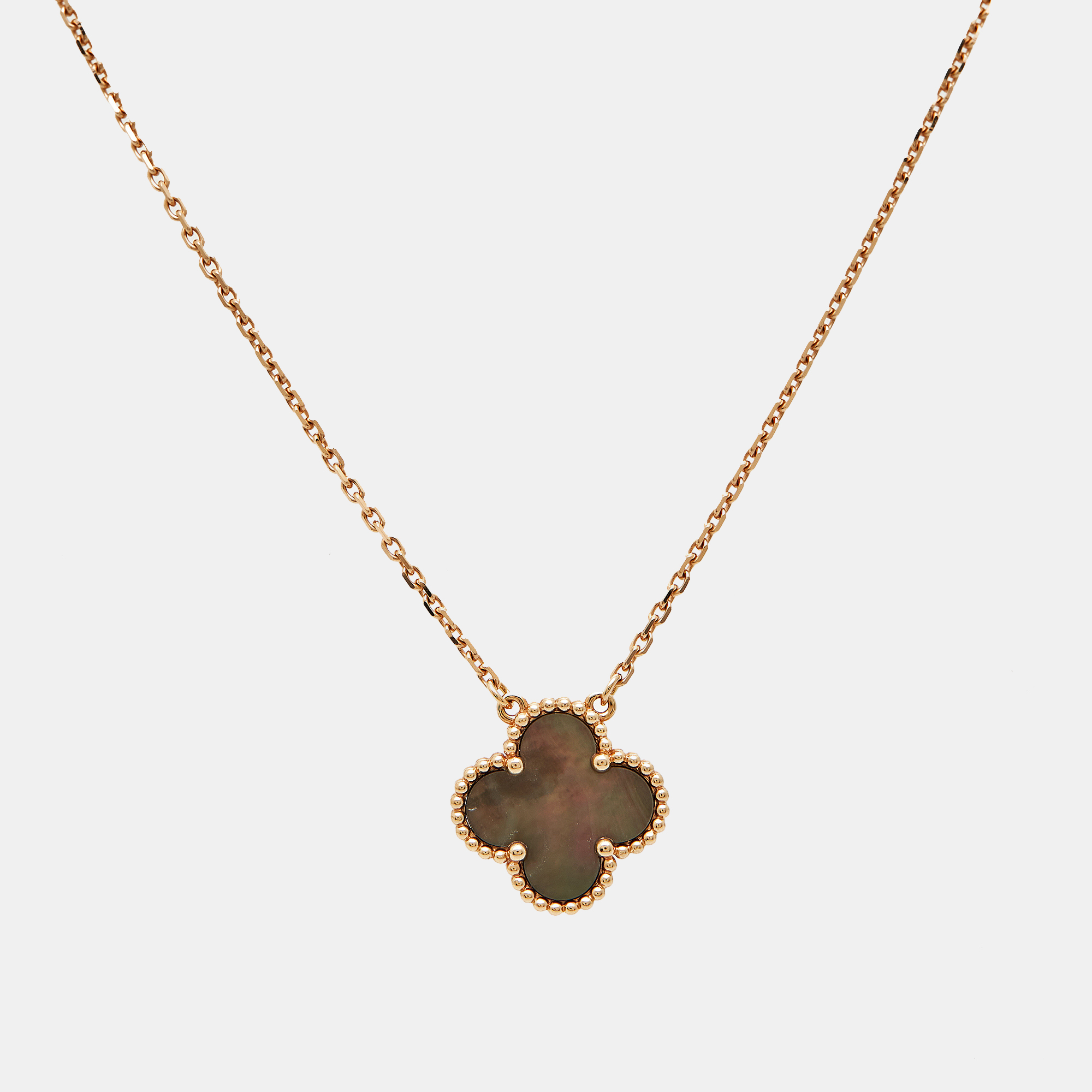 Van Cleef & Arpels Vintage Alhambra Grey Mother of Pearl 18k Rose Gold Necklace
Van Cleef & Arpels Vintage Alhambra Grey Mother of Pearl 18k Rose Gold Necklace
