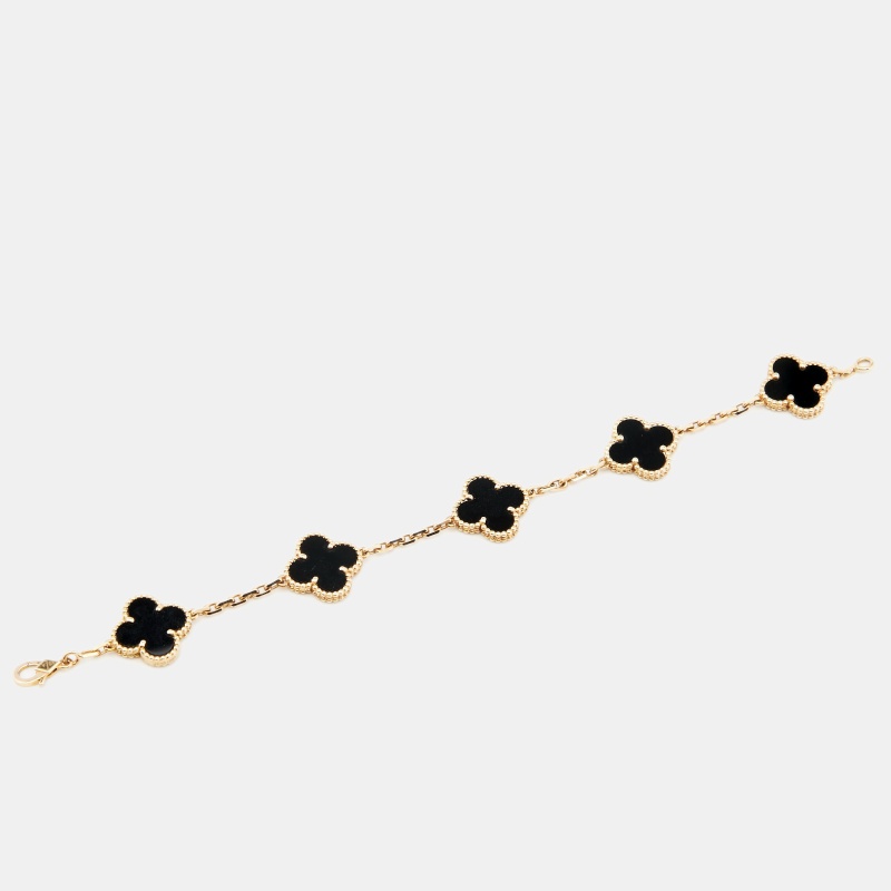 Van Cleef & Arpels Vintage Alhambra Onyx 18k Yellow Gold 5 Motif Station Bracelet
Van Cleef & Arpels Vintage Alhambra Onyx 18k Yellow Gold 5 Motif Station Bracelet