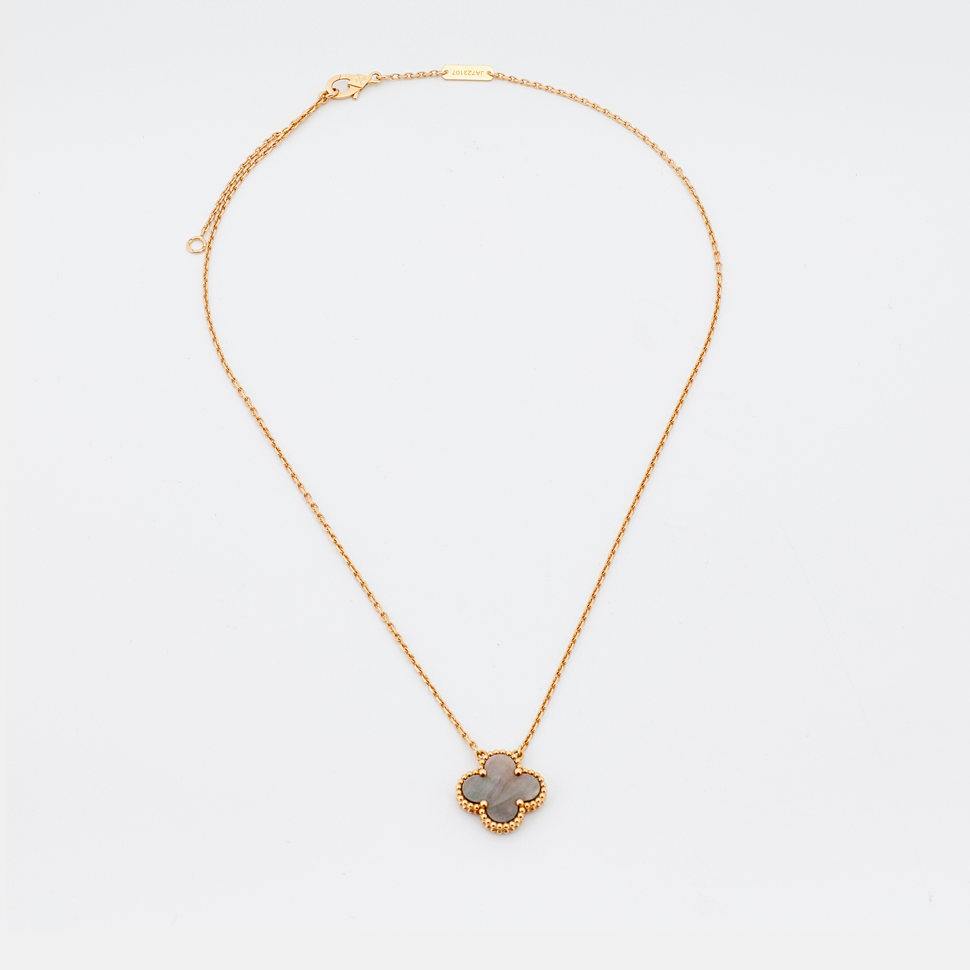 Van Cleef & Arpels Vintage Alhambra Gray Mother of Pearl 18k Rose Gold Necklace
Van Cleef & Arpels Vintage Alhambra Gray Mother of Pearl 18k Rose Gold Necklace