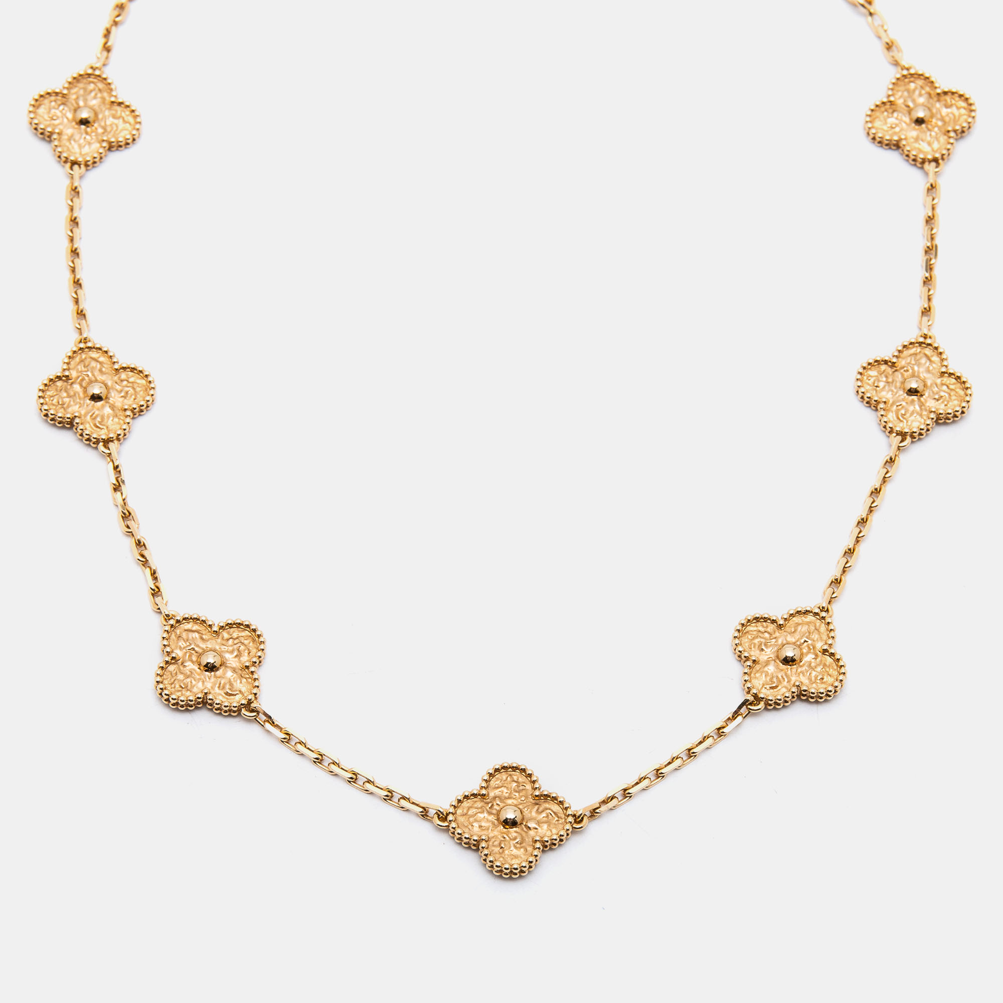 Van Cleef & Arpels Vintage Alhambra Textured 18k Rose Gold 10 Motif Station Necklace
Van Cleef & Arpels Vintage Alhambra Textured 18k Rose Gold 10 Motif Station Necklace