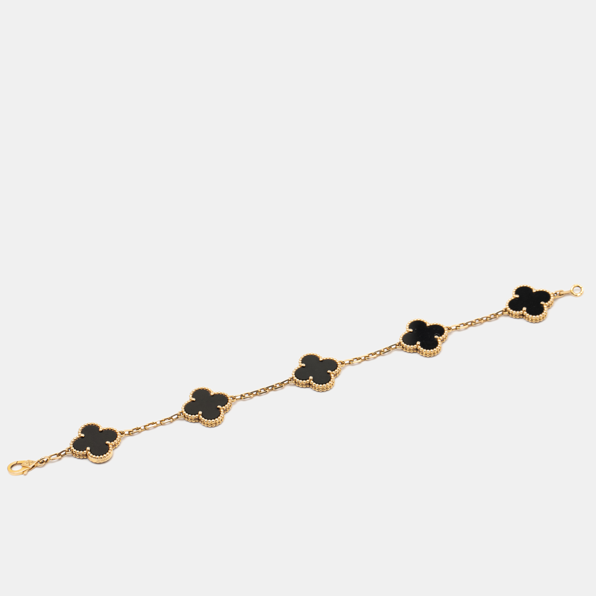 Van Cleef & Arpels Vintage Alhambra 5 Motif Onyx 18k Yellow Gold Station Bracelet
Van Cleef & Arpels Vintage Alhambra 5 Motif Onyx 18k Yellow Gold Station Bracelet