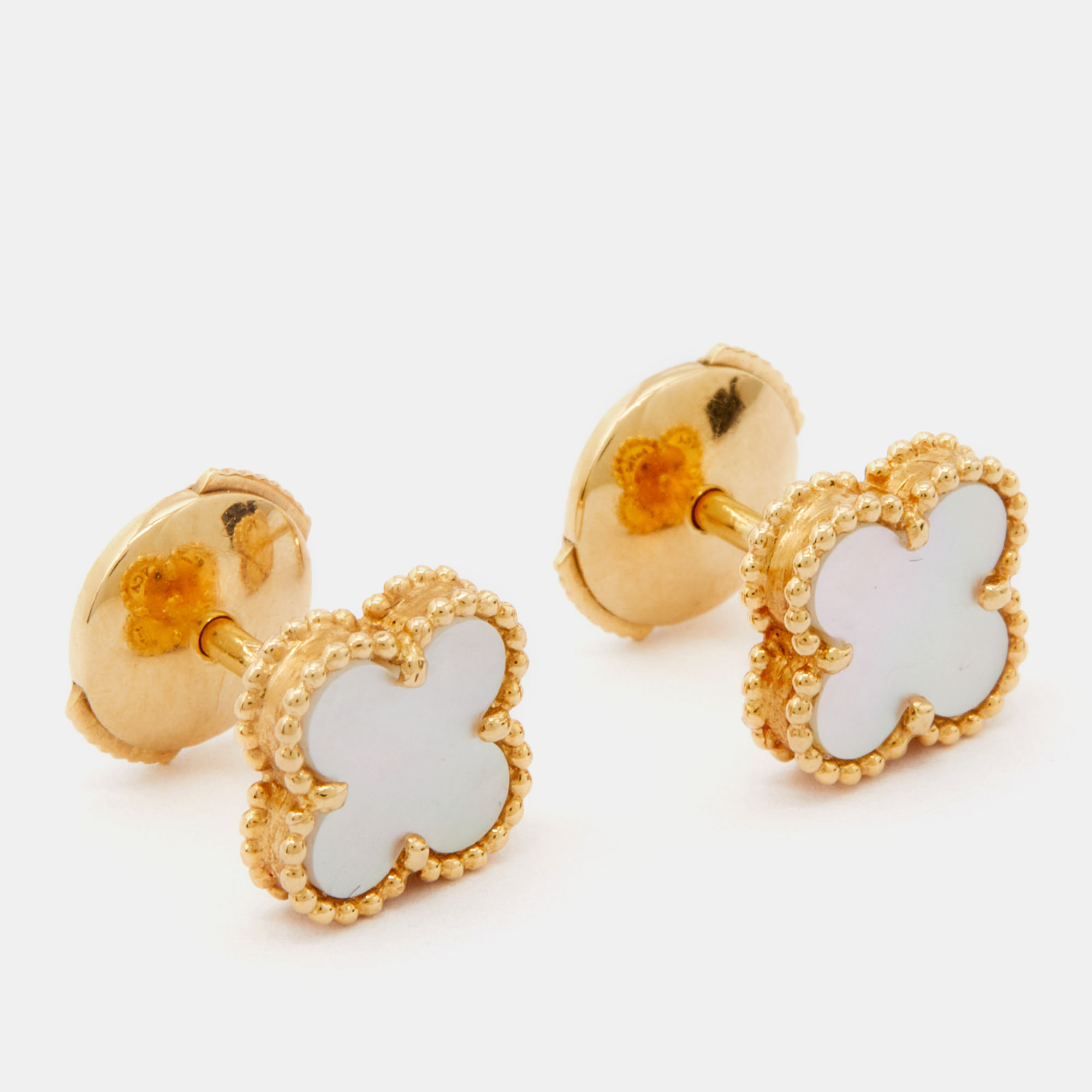 Van Cleef & Arpels Sweet Alhambra Mother of Pearl 18k Yellow Gold Stud Earrings
Van Cleef & Arpels Sweet Alhambra Mother of Pearl 18k Yellow Gold Stud Earrings