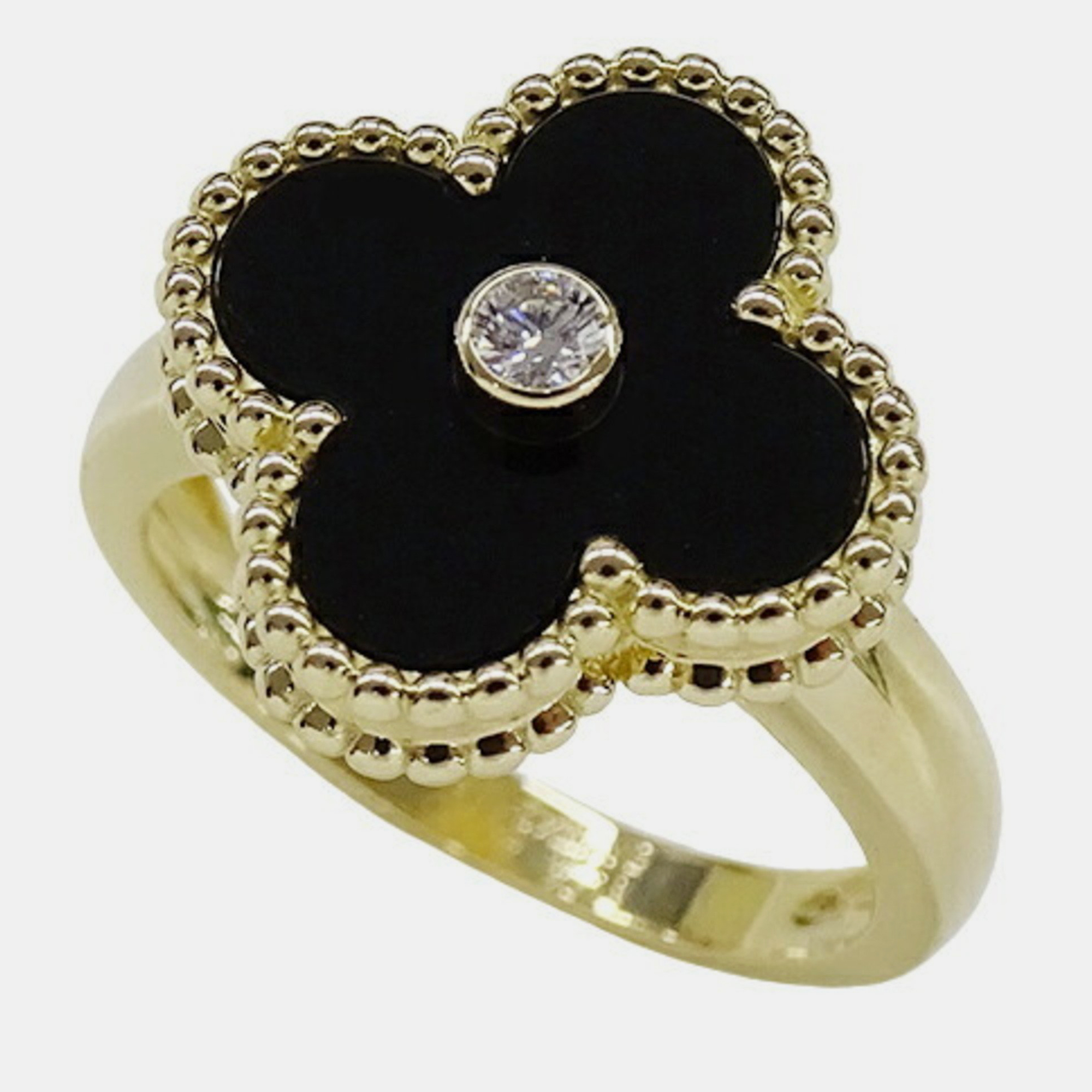 Van Cleef & Arpels Vintage Alhambra 18K Yellow Gold Diamond Onyx Ring EU 50
Van Cleef & Arpels Vintage Alhambra 18K Yellow Gold Diamond Onyx Ring EU 50