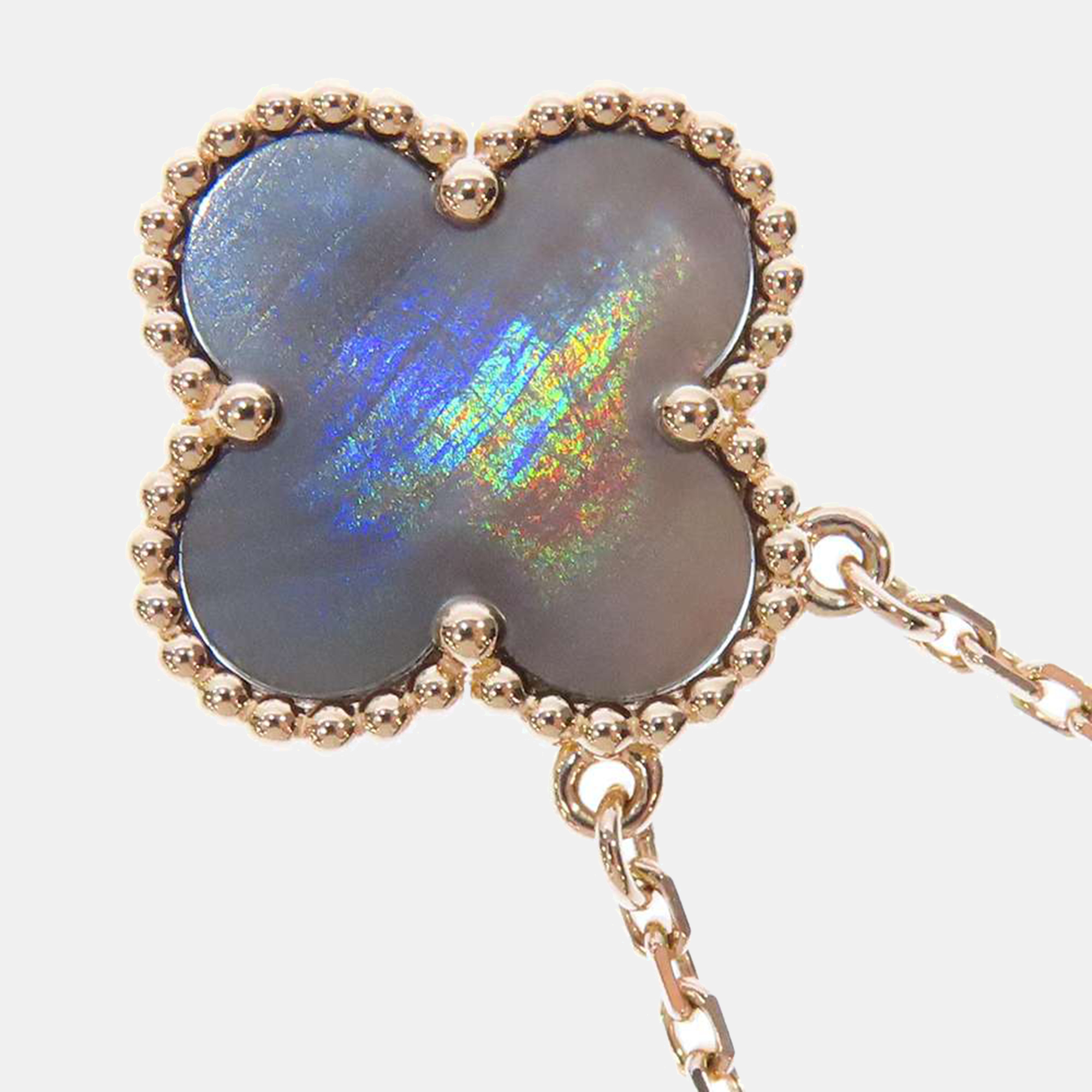 Van Cleef & Arpels Vintage Alhambra 18K Rose Gold Mother of Pearl Necklace
Van Cleef & Arpels Vintage Alhambra 18K Rose Gold Mother of Pearl Necklace