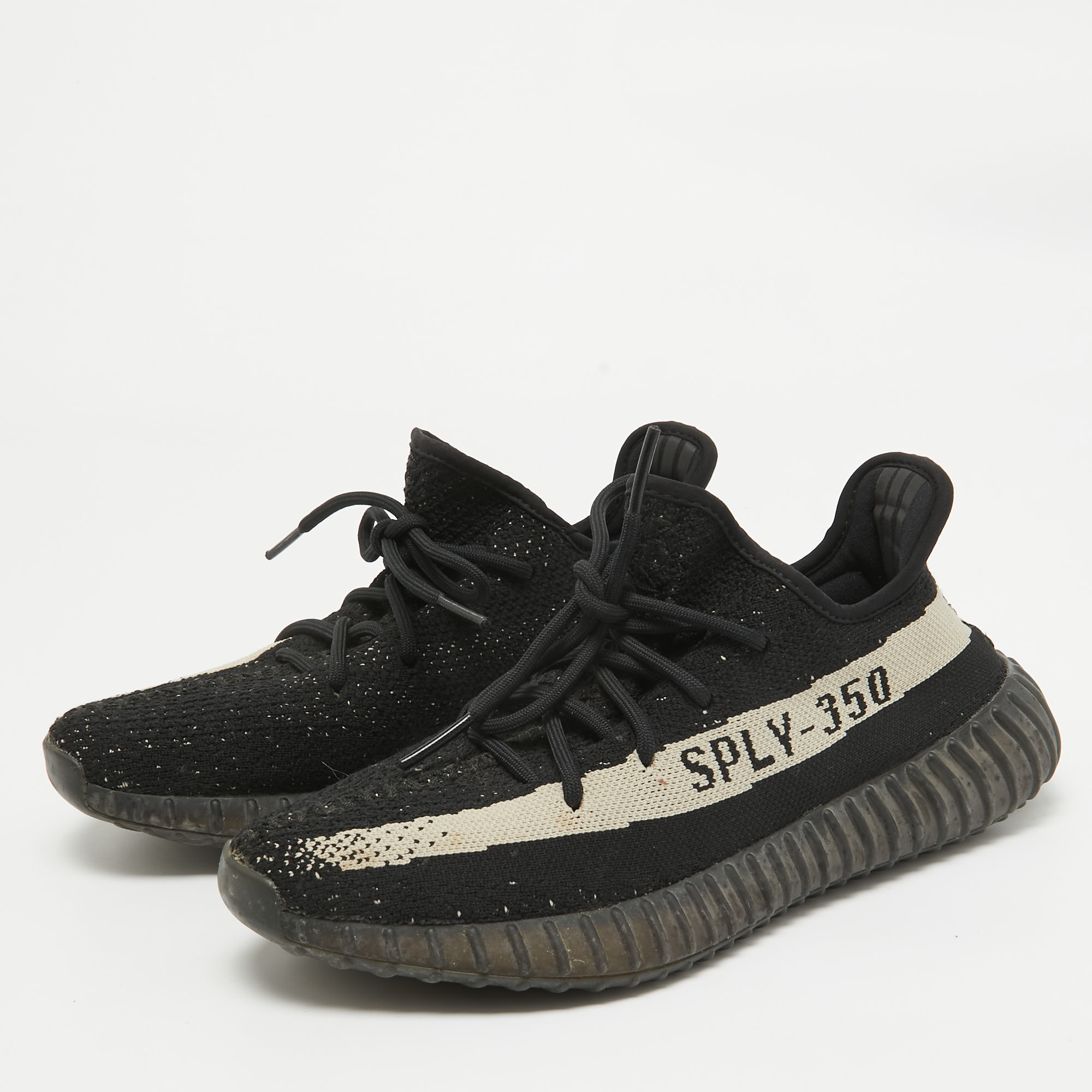 Yeezy X Adidas Black/White Knit Fabric Boost 350 V2  Sneakers Size 40 2/3