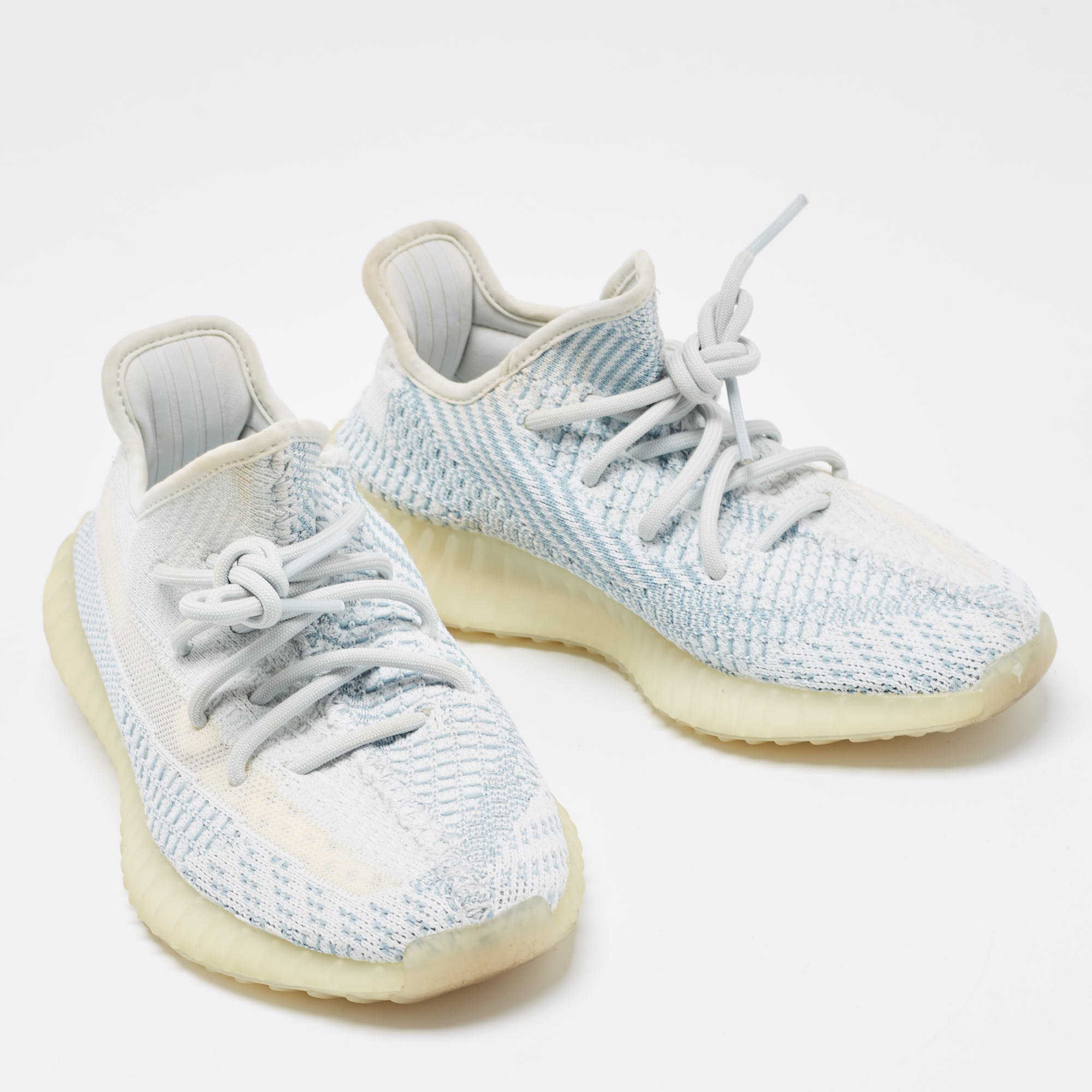 Yeezy X Adidas Blue/White Knit Fabric Boost 350 V2 Cloud White Non-Reflective Sneakers Size 37 1/3