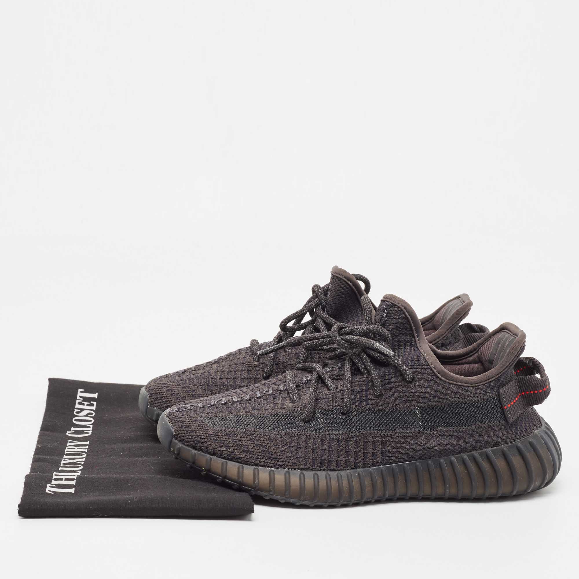 Yeezy X Adidas Black Knit Fabric Boost 350 V2 -Static-Black-Reflective Sneakers Size 38