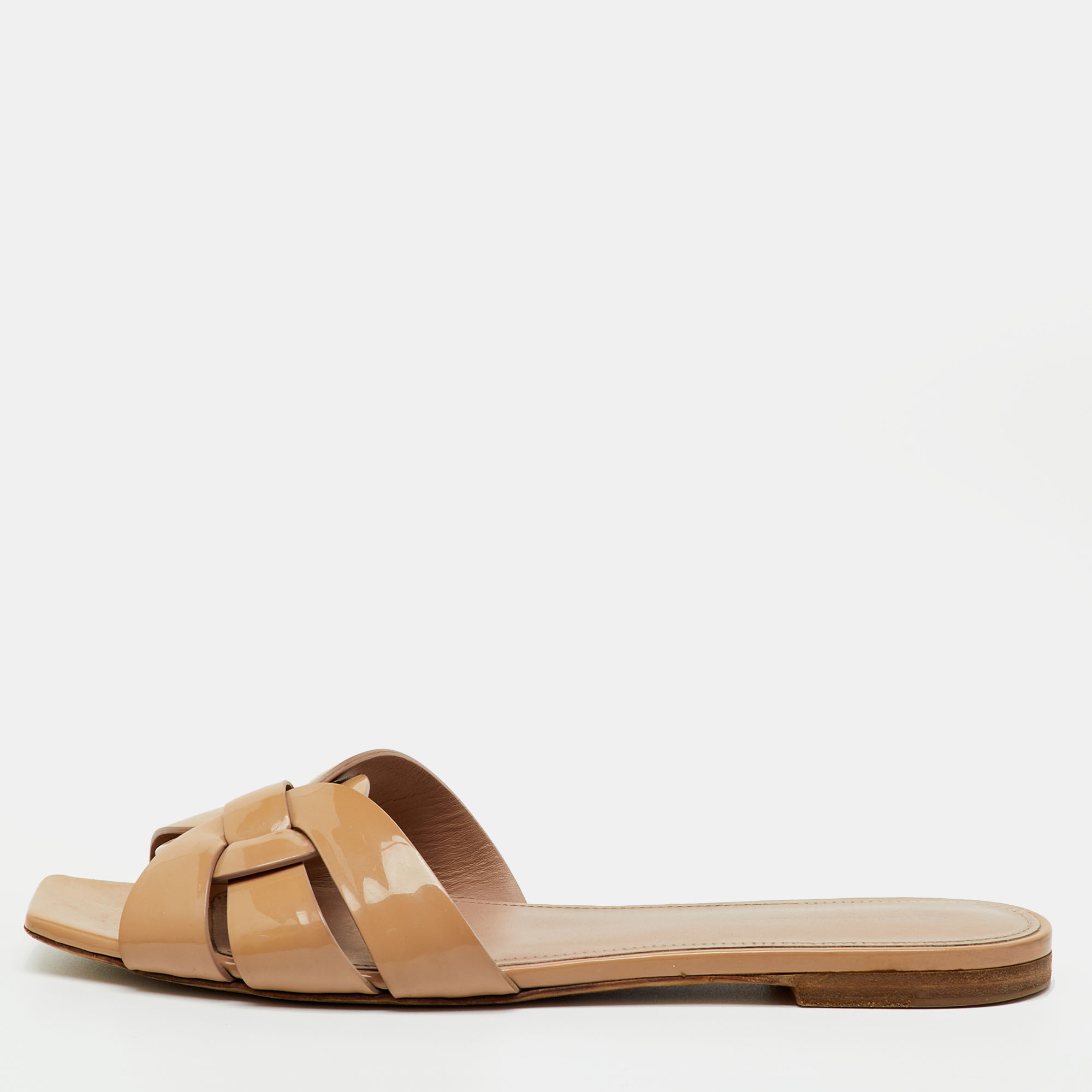 Saint Laurent Beige Patent Leather Tribute Flat Sandals Size
Saint Laurent Beige Patent Leather Tribute Flat Sandals Size