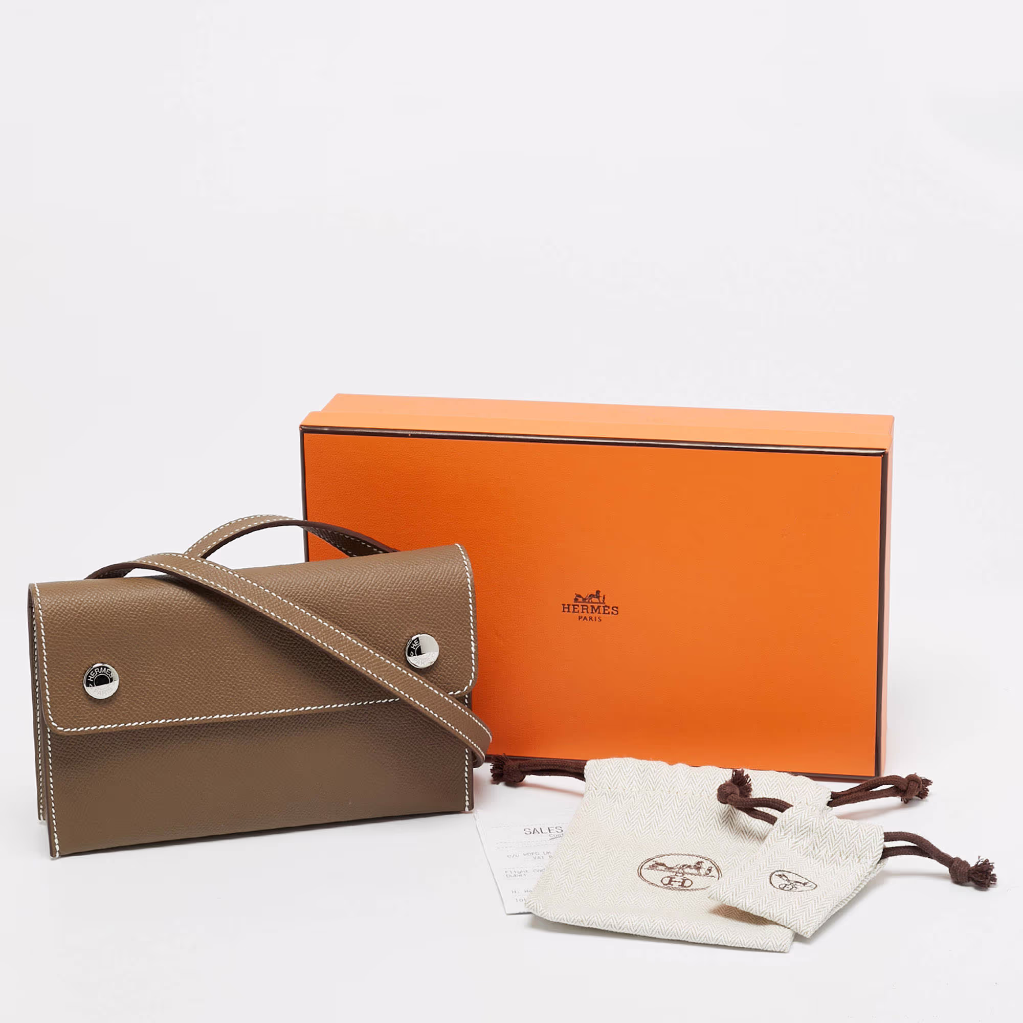 Hermes Hermesnap Etoupe Epsom Leather Wallet On Strap in Pristine Condition