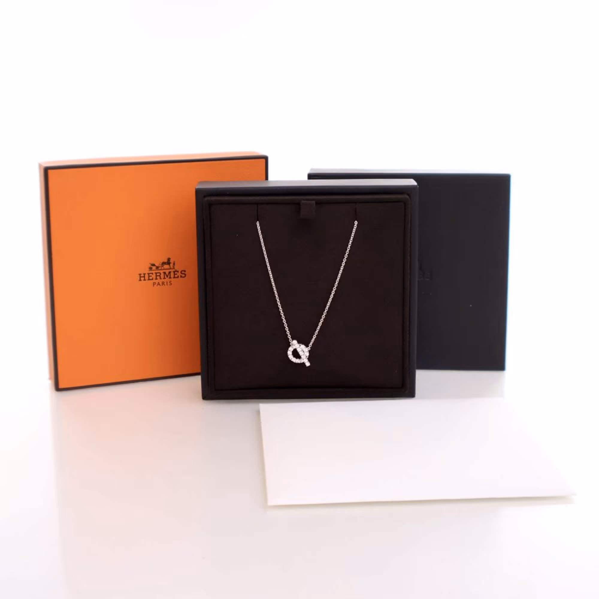 Hermes Finesse Pendant