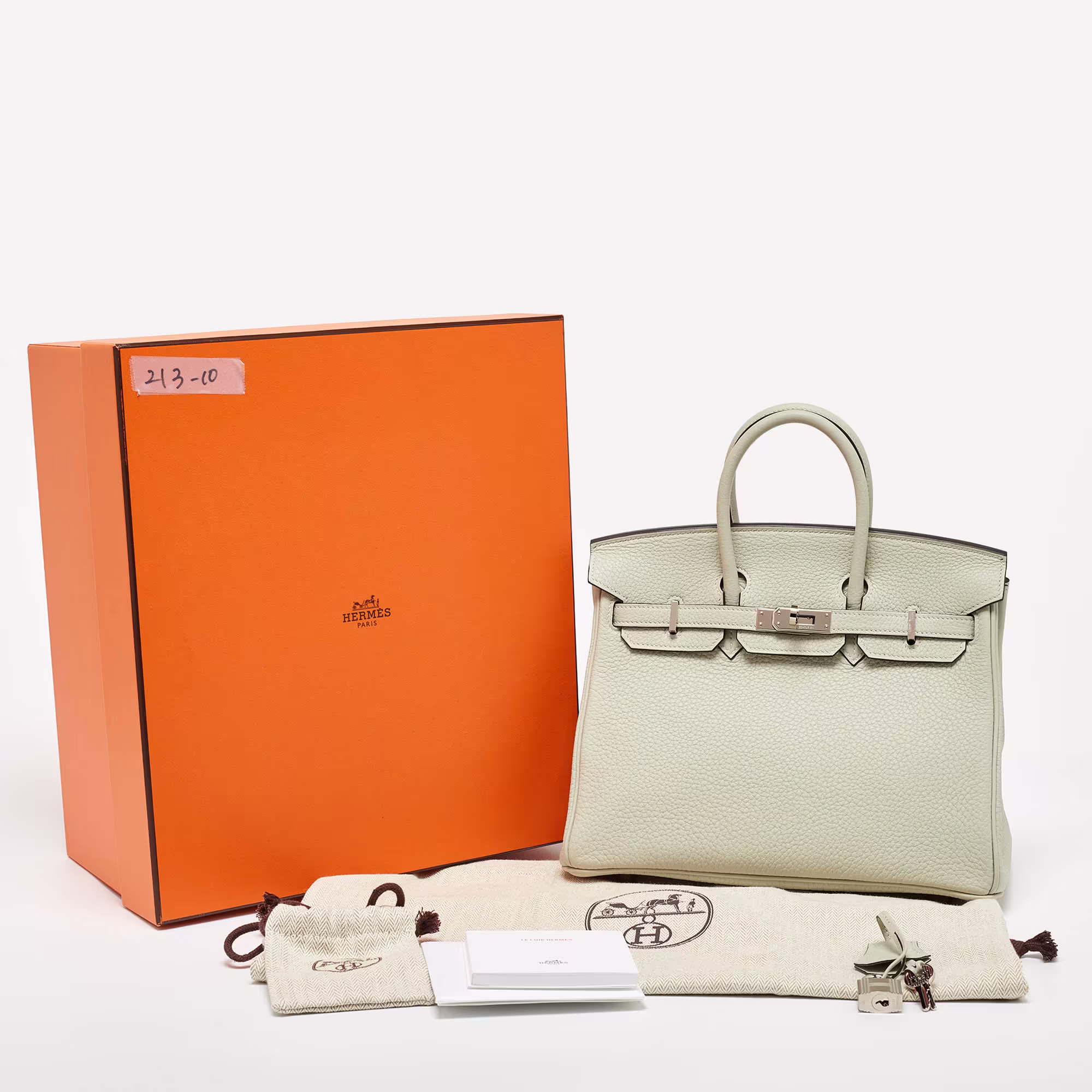 Hermès Gris Neve Togo Leather Palladium Finish Birkin 25 Bag