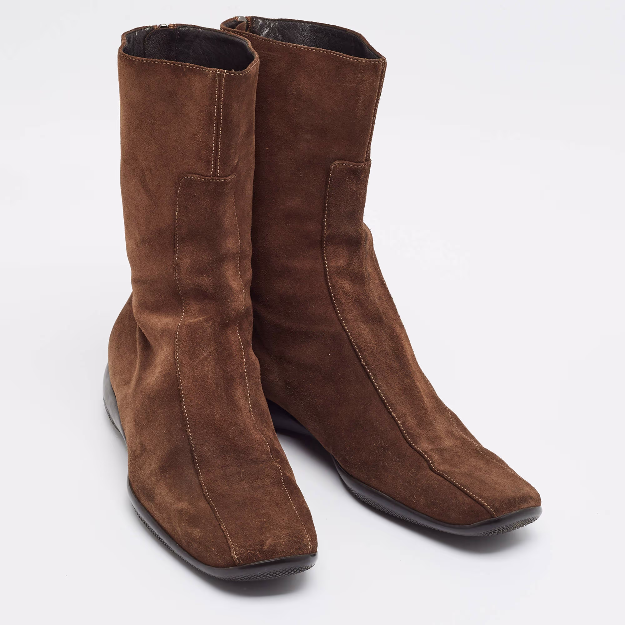 Pre-Loved Prada Size 39 Brown Suede Square Toe Ankle Length Boots in Good Condition