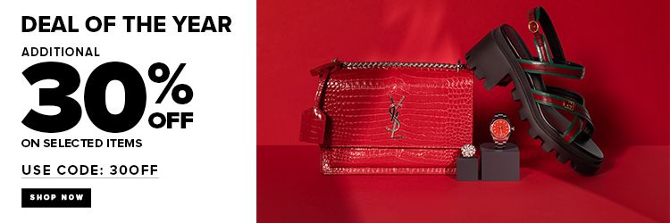 Valentino Red Leather Rockstud Oversized Top Zip Pouch TLC