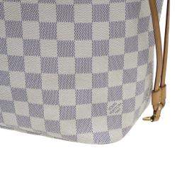 Pre Owned حقيبة يد لوي فيتون دامير أزور نيفرفول MM