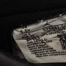 Air Jordans Purple/White Leather Jordan 1 Retro High Court Sneakers Size 39