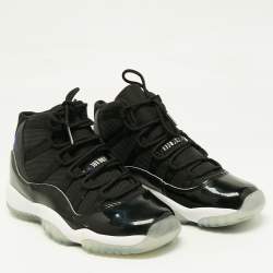 Air Jordans Black Patent Leather Jordan 11 Retro Space Jam Sneakers Size 38.5 (GS)
