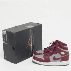 Pre Owned Air Jordans Burgundy/Grey Leather Jordan 1 Mid Cherrywood Red Sneakers Size 37.5