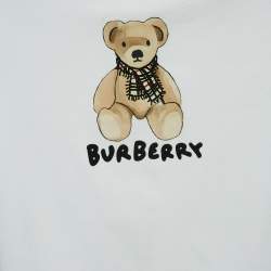 Pre Owned تيشيرت جيرسي مطبوع عليه دب أبيض بربري للأطفال 8 سنوات