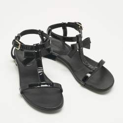 Pre Owned Burberry Black Patent Leather Bow Flat Sandals Size 32