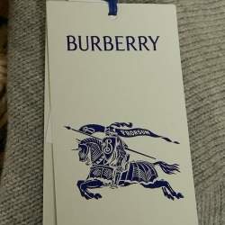 مملوكة مسبقًا سويتَر بربري كيدز صوفي رمادي تيدي مع وشاح إنتارسيا 6 سنوات