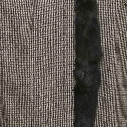 مملوكة مسبقًا جاكيت فرو حقيقي أسود مع نقش هوندستوث من كريستيان ديور للأطفال 8 سنوات