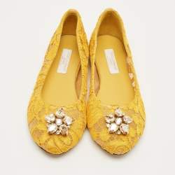 Pre Owned Dolce & Gabbana Yellow Lace Bellucci Ballet Flats Size 31
