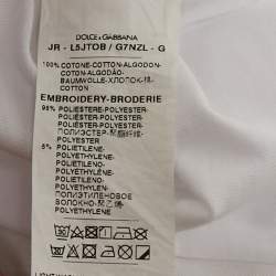 مملوكة مسبقًا طقم دولتشي وغابانا للأطفال بنقوش الماجوليكا بالأبيض والأصفر جيرسي وبوبلين 4 سنوات