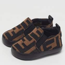 Pre Owned حذاء رياضي فيندي x جوشوا فيديس جلد أبيض روكوكليك مقاس 34