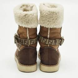 مملوكة مسبقًا حذاء بطول بطة الساق فيندي جلد شمواه بني ومقصوص مقاس 31