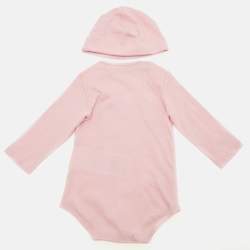 Pre Owned طقم قطن مطبوع بشعار عتيق زهري للأطفال غوتشي 0/3 شهور