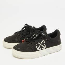 Pre Owned حذاء رياضي قماش أسود أوف وايت مبركن مقاس 26