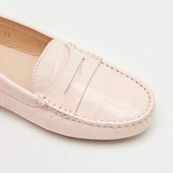 Pre Owned Tod's Pink Croc Embossed Leather Gommino Driving Loafers Size 32