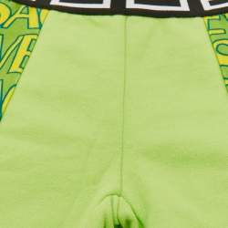 مملوكة مسبقًا Versace Kids Green Logo Print Fleece Shorts 6/9M 