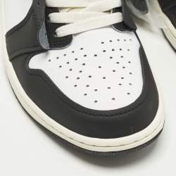 مملوكة مسبقًا Air Jordans Jordan 1 Retro White Black Volt University Gold Size 45 Multicolor Leather High Top Sneakers