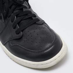 Air Jordan x Nike Black Leather Air Jordan 1 Retro High Sneakers Size 45.5