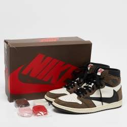 Air Jordans White/Brown Leather and Suede Jordan 1 Retro High OG SP Travis Scott Mocha Sneakers Size 44.5