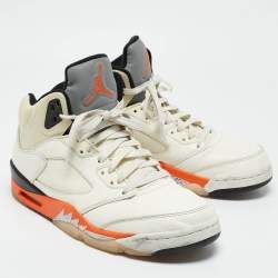 Pre Owned Air Jordans White/Orange Leather 6 Retro Lace Up Sneakers Size 44