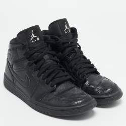 Air Jordans Black Snakeskin Embossed Leather Air Jordan 1 High Top Sneakers Size 40