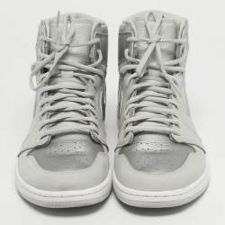 مملوكة مسبقًا حذاء رياضي آير جوردانز 1 هايتوب جلد أسود/أخضر داكن مقاس 42.5